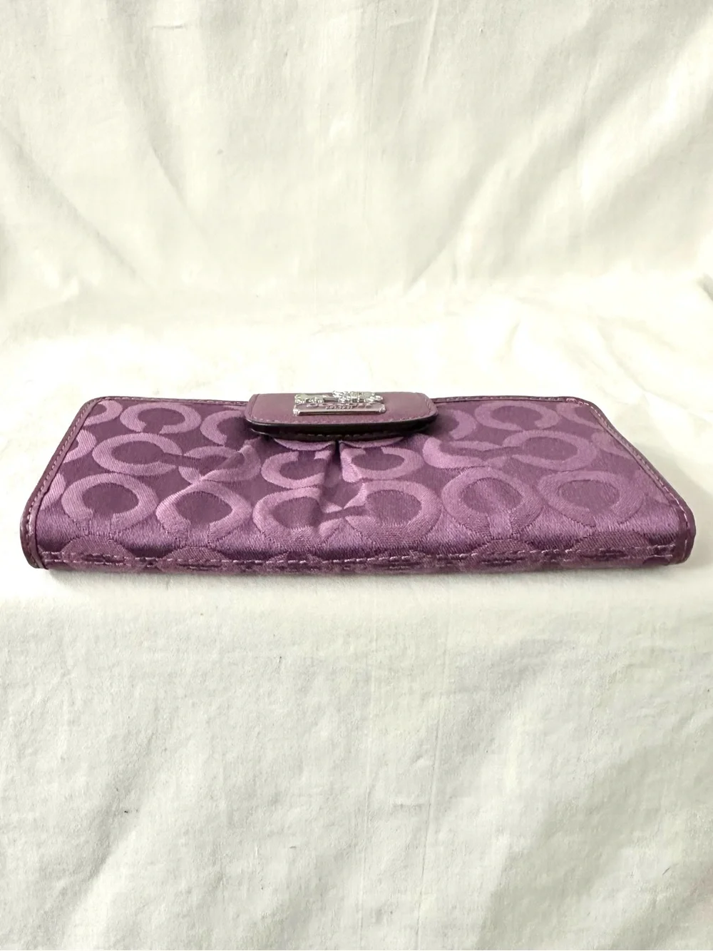 Coach Madison Op Art Slim Envelope Signature Logo Sateen Pleated 41985